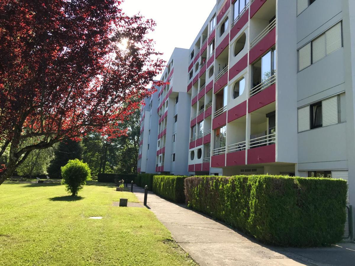 Le Calme A 5 Mn Du Centre Ville - La Lisiere T2 بونفيل المظهر الخارجي الصورة